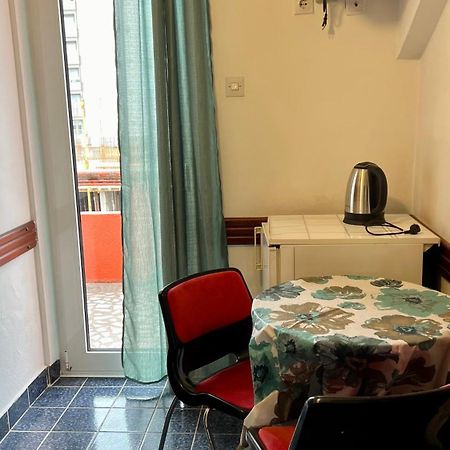 Apartments Holiday Μπούντβα Εξωτερικό φωτογραφία