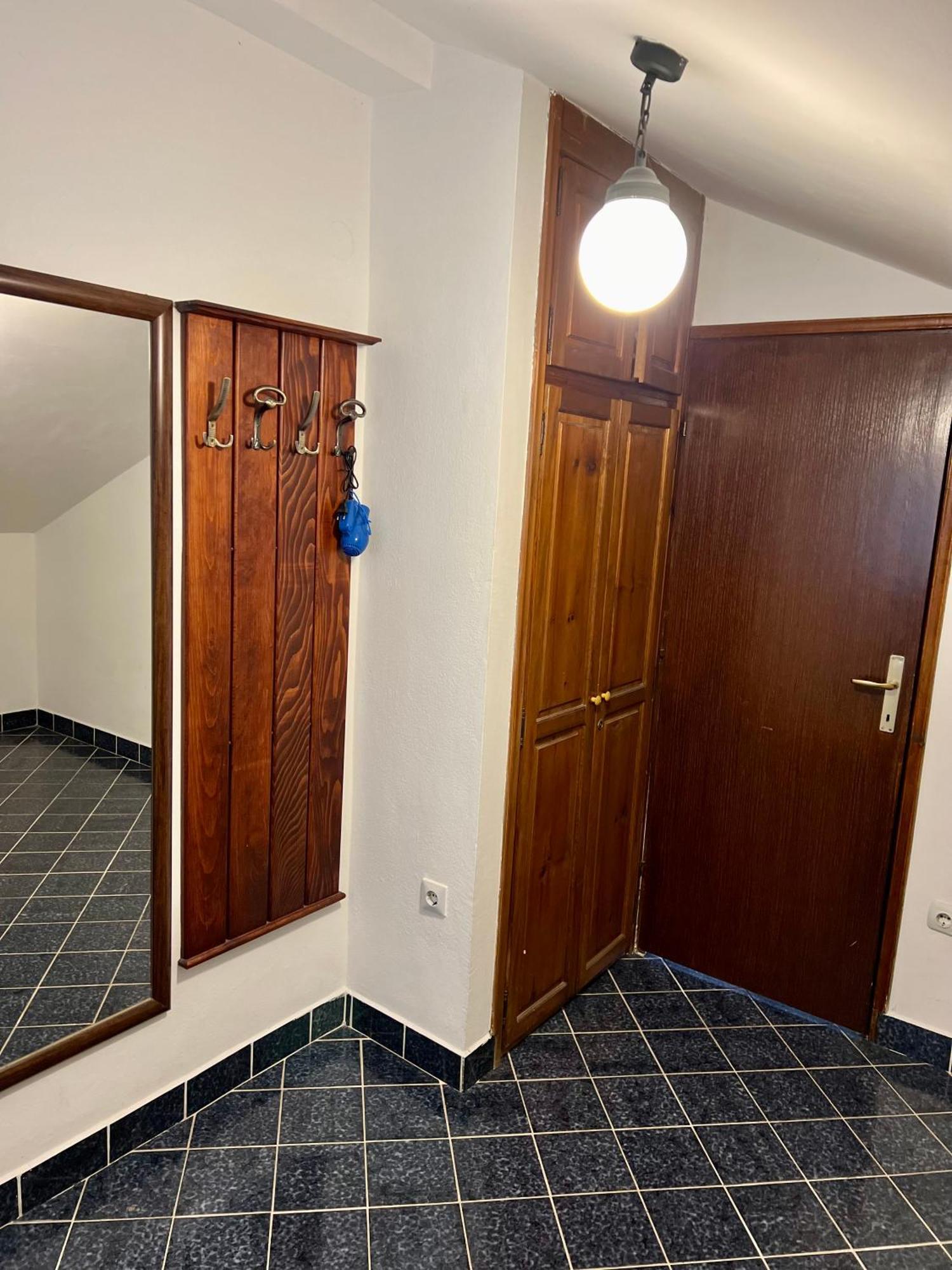 Apartments Holiday Μπούντβα Εξωτερικό φωτογραφία