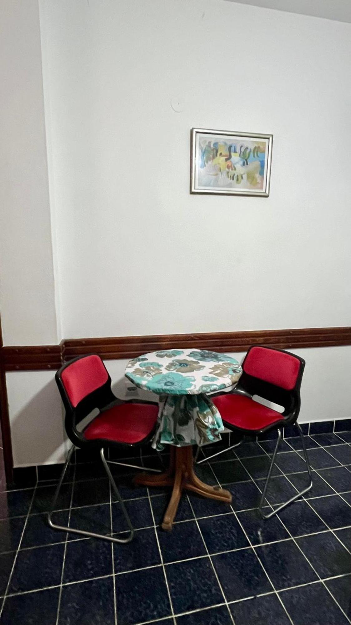 Apartments Holiday Μπούντβα Εξωτερικό φωτογραφία