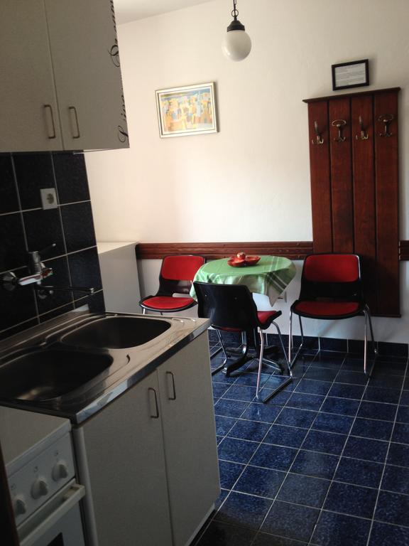 Apartments Holiday Μπούντβα Δωμάτιο φωτογραφία