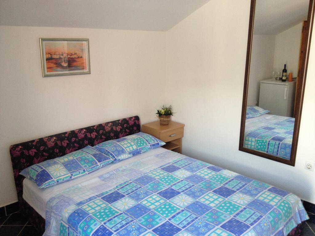 Apartments Holiday Μπούντβα Εξωτερικό φωτογραφία