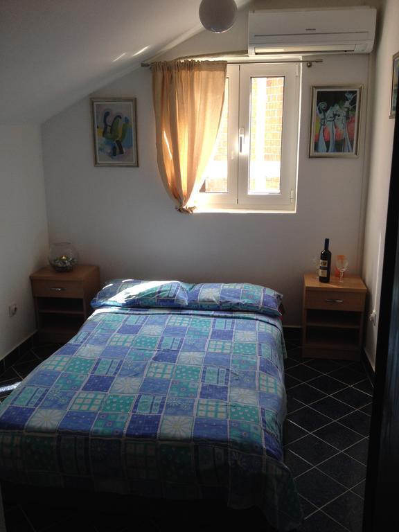 Apartments Holiday Μπούντβα Εξωτερικό φωτογραφία